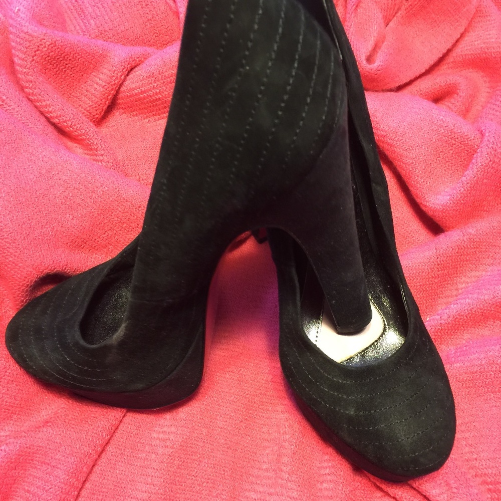 PARIS HILTON Black Velvet High Heels ON SALE